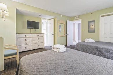 Enjoy those Ocean breathtaking views of this 2BR/ 2 BA, fully