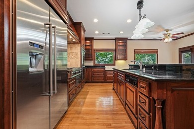 Welcome home to this thoughtfully designed 3BR/3BA residence - photo 19