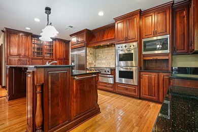 Welcome home to this thoughtfully designed 3BR/3BA residence - photo 22