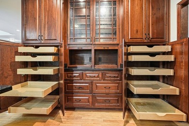 Welcome home to this thoughtfully designed 3BR/3BA residence - photo 26