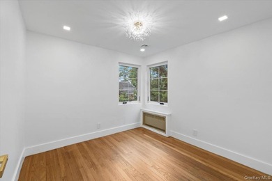 Welcome to this beautifully renovated Tudor, ideally located in - photo 28