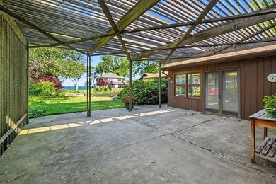 The best opportunities are all about location, and this one is - photo 37