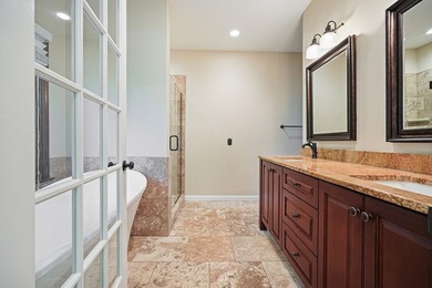 Welcome home to this thoughtfully designed 3BR/3BA residence - photo 38
