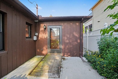 The best opportunities are all about location, and this one is - photo 42