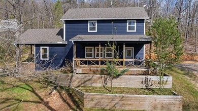 Private 20-acre estate near the Illinois River offering a - photo 5