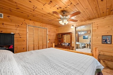 Welcome to your private lakeside retreat! Nestled on over 9 - photo 5