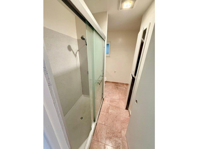 Recently remodeled. Please do not use ShowiTime. There's Supra - photo 12