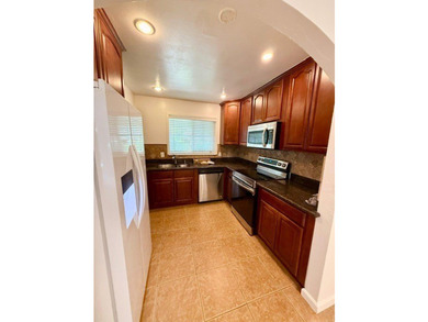 Recently remodeled. Please do not use ShowiTime. There's Supra - photo 14