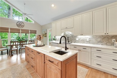 The Keowee Life awaits you at 107 Lindos Drive, your future lake - photo 18