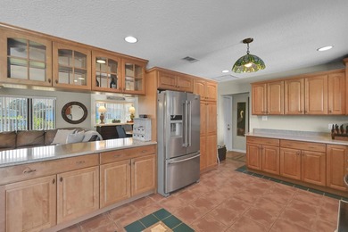 Welcome to this charming 3-bedroom, 2-bathroom single-family - photo 22