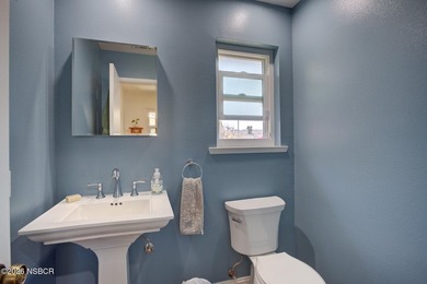 Turnkey 4-bedroom home on an oversized corner lot in one of - photo 30