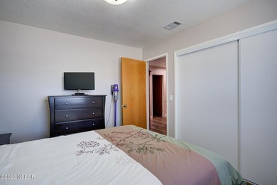 Turnkey 4-bedroom home on an oversized corner lot in one of - photo 45