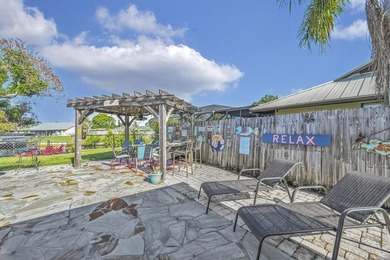Welcome to this charming 3-bedroom, 2-bathroom single-family - photo 47