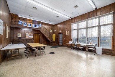 Currently used as a House of Worship. After signing contract - photo 2