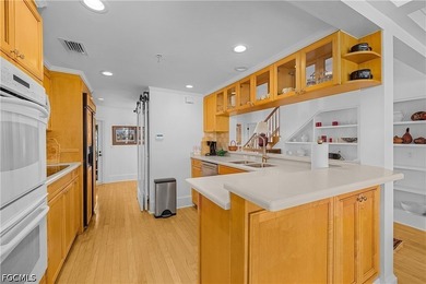 #128 *Twin Shores Cottage* is ideally positioned on the coveted - photo 16