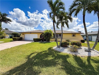 Cape Coral Lakes Area Home For Sale in Cape Coral Florida