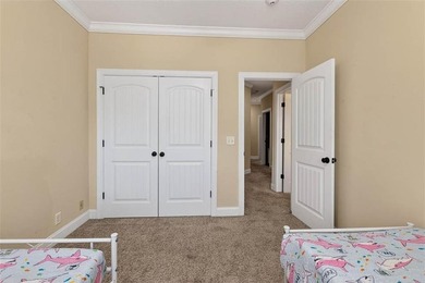 Perfect for full-time living, a vacation getaway, or an - photo 25