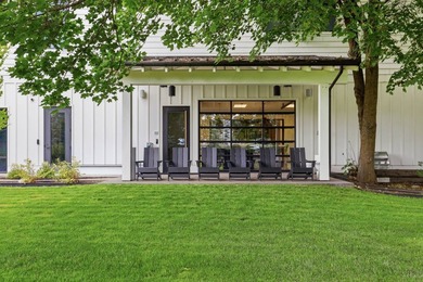Ideal for an owner-user seeking a strategic headquarters or an - photo 27