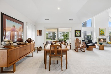 Pristine, thoughtfully updated residence with Sams Point Pond - photo 29