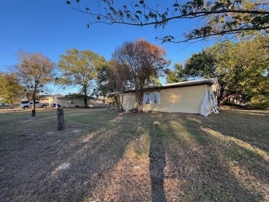 Lake Home For Sale in Gun Barrel City, Texas