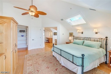 #128 *Twin Shores Cottage* is ideally positioned on the coveted - photo 37
