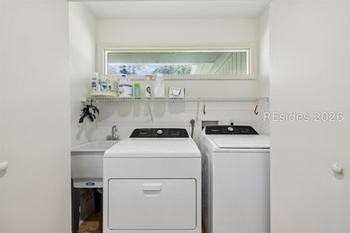 Pristine, thoughtfully updated residence with Sams Point Pond - photo 44