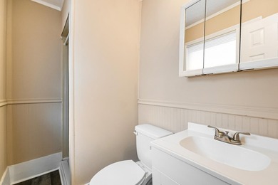Charming brick ranch in desirable Northwoods Estates featuring - photo 8