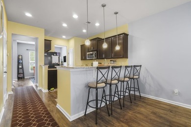 Immaculate and move-in ready, this 2 bedroom, 2.5 bath townhouse - photo 18