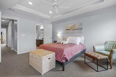 Immaculate and move-in ready, this 2 bedroom, 2.5 bath townhouse - photo 33
