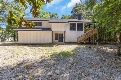 Discover a truly one-of-a-kind property designed for comfort - photo 4