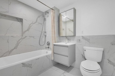 PRIVATY BALCONY. AMENITY-RICH LIVING. MODERN STUDIO CHARM - photo 5