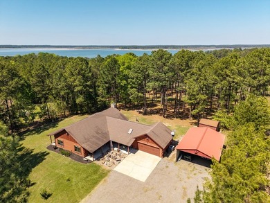 Looking for the country cozy charm of a Satterwhite Log Home on - photo 5