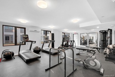 PRIVATY BALCONY. AMENITY-RICH LIVING. MODERN STUDIO CHARM - photo 8