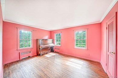 Looking for a home with a long island beach lifestyle? This rare - photo 12
