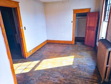 Charming 3-Bedroom Home in the Heart of Hinton, WV with River - photo 13