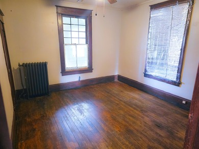 Charming 3-Bedroom Home in the Heart of Hinton, WV with River - photo 15