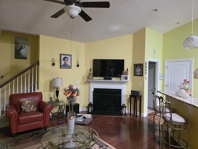 Welcome to this stunning Crepe Myrtle home by Lennar, perfectly - photo 6