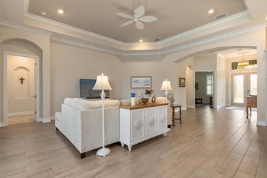 Experience the perfect blend of luxury, privacy, and Florida - photo 6