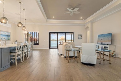 Experience the perfect blend of luxury, privacy, and Florida - photo 8