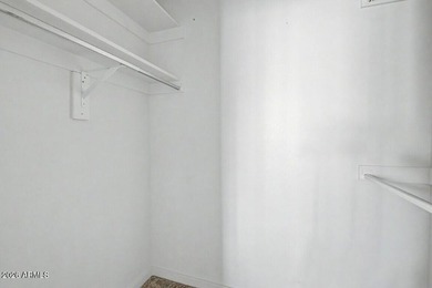 Welcome to this charming 2-bedroom, 2-bathroom single-level home - photo 21