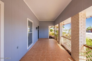 Welcome to this charming 2-bedroom, 2-bathroom single-level home - photo 28