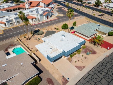 Welcome to this charming 2-bedroom, 2-bathroom single-level home - photo 33