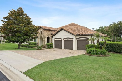 This exceptional home features a thoughtfully designed tri-split - photo 3