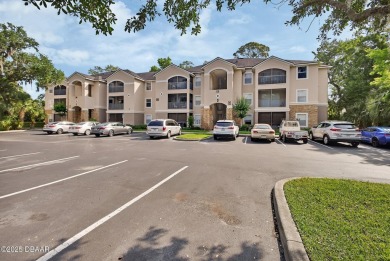 Lake Condo For Sale in Port Orange, Florida