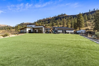 Lake Roosevelt Home For Sale in Seven Bays Washington