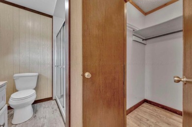 Welcome to this exceptionally well-maintained 3-bedroom, 2-bath - photo 22