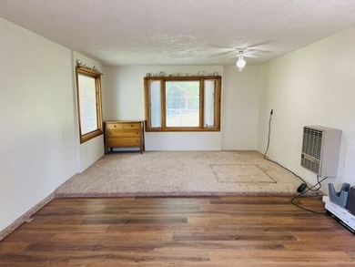 Looking for the perfect Up North getaway? This 2-bedroom, 2-bath - photo 25