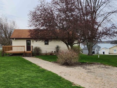 Lake Home For Sale in North Webster, Indiana