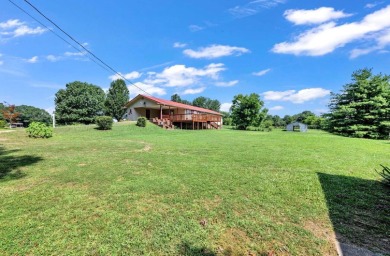 Welcome to this exceptionally well-maintained 3-bedroom, 2-bath - photo 42