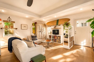 Tucked away down a discreet private bungalow lane, just moments - photo 3